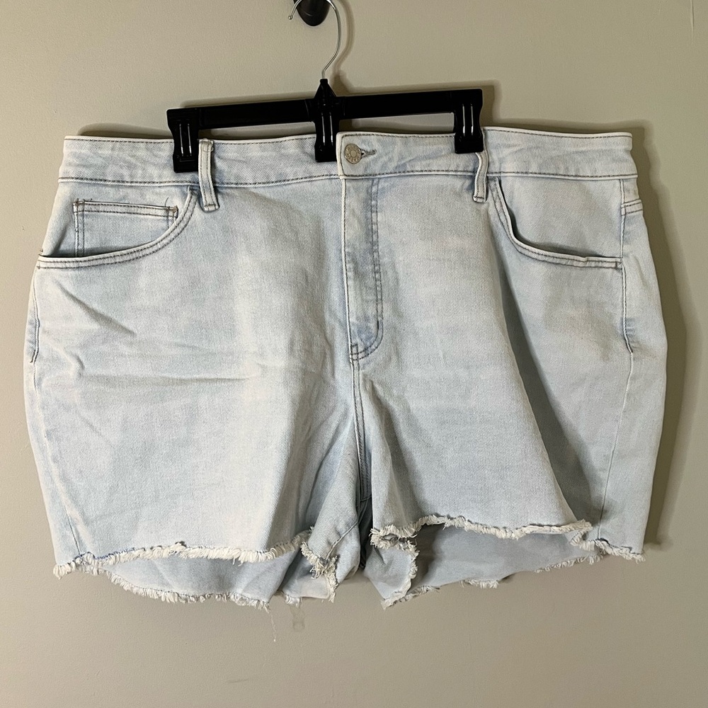 Ava & Viv Blue Jean Shorts with Distressed Hem